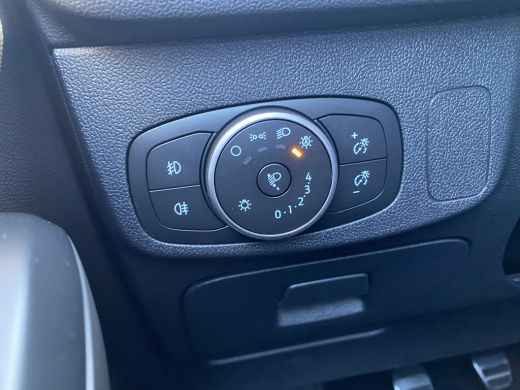 Ford FOCUS Wagon 125 PK EcoBoost ST Line-X | TREKHAAK WEGKLAPBAAR| B&O SOUND| CAMERA| DAB| NAVIGATIE| PARKEERSENSO... ActivLease financial lease