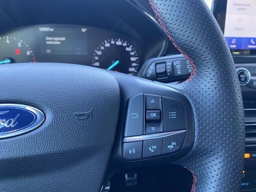 Ford FOCUS Wagon 125 PK EcoBoost ST Line-X | TREKHAAK WEGKLAPBAAR| B&O SOUND| CAMERA| DAB| NAVIGATIE| PARKEERSENSO... ActivLease financial lease
