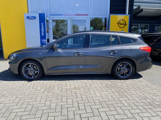 Ford FOCUS Wagon 125 PK EcoBoost ST Line-X | TREKHAAK WEGKLAPBAAR| B&O SOUND| CAMERA| DAB| NAVIGATIE| PARKEERSENSO... ActivLease financial lease