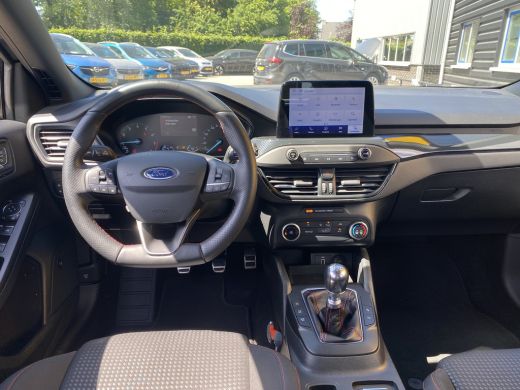 Ford FOCUS Wagon 125 PK EcoBoost ST Line-X | TREKHAAK WEGKLAPBAAR| B&O SOUND| CAMERA| DAB| NAVIGATIE| PARKEERSENSO... ActivLease financial lease