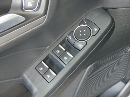 Ford Kuga 2.5 PHEV 225PK Titanium | NAVI | CAMERA | PARKEERSENSOREN V+A | ActivLease financial lease