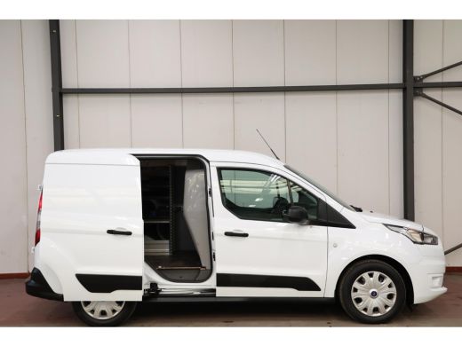 Ford Transit Connect 1.5 EcoBlue MET INRICHTING EN TREKHAAK ActivLease financial lease