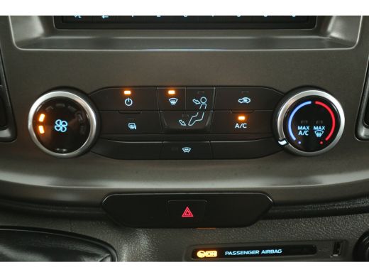 Ford Transit Custom 280 2.0 TDCI L1H1 2800KG Trekgew. Trekhaak Airco Cruise LED Navigatie Imperiaal 3 Persoons Laadru... ActivLease financial lease