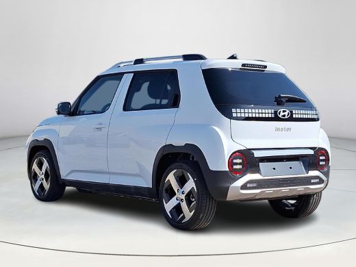 Hyundai Inster Evolve Sky 49 kWh Winter & Tech | 3.000,- korting | Direct uit voorraad leverbaar | ActivLease financial lease
