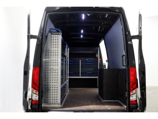 Iveco Daily 40C18 3.0 180pk L2H2 HiMatic Automaat LED/Inrichting/Trekhaak 3500kg 03-2021 ActivLease financial lease
