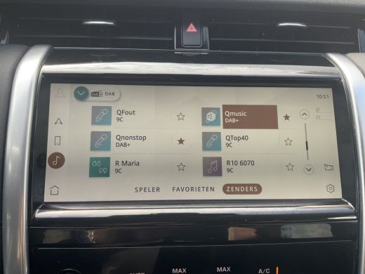 Land Rover Discovery Sport P300e 1.5 PHEV R-Dynamic incl.BTW 360° Carplay DAB Plug-in ActivLease financial lease