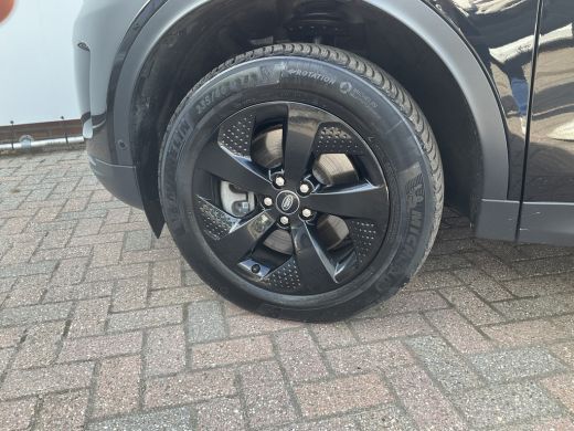Land Rover Discovery Sport P300e 1.5 PHEV R-Dynamic incl.BTW 360° Carplay DAB Plug-in ActivLease financial lease