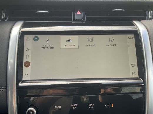 Land Rover Discovery Sport P300e 1.5 PHEV R-Dynamic incl.BTW 360° Carplay DAB Plug-in ActivLease financial lease