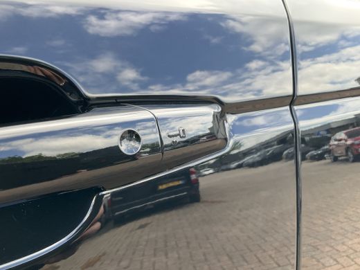 Land Rover Range Rover Sport P400e Limited Edition Pano.Dak Matrix Meridian HUD Leder Plug-in! ActivLease financial lease