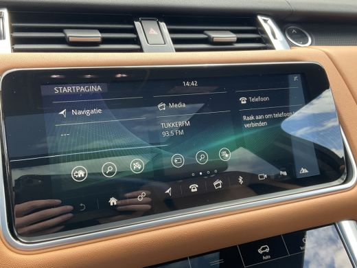 Land Rover Range Rover Sport P400e Limited Edition Pano.Dak Matrix Meridian HUD Leder Plug-in! ActivLease financial lease