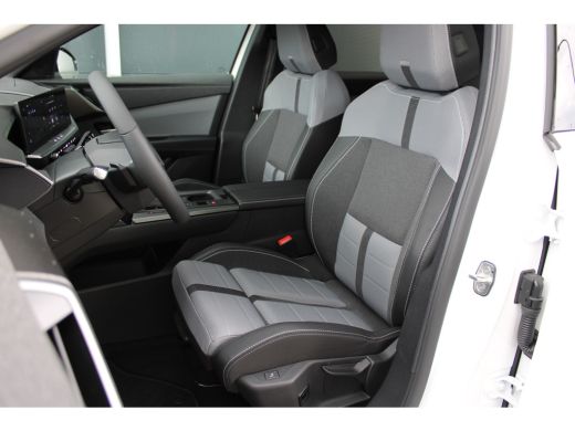 Opel Grandland 1.2 T. 145 pk Hybrid MHEV GS / 360 Camera / Navigatie / Dodehoek Detectie / Draadloze telefoonlad... ActivLease financial lease