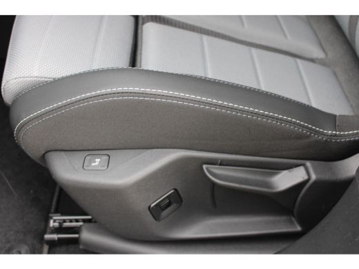 Opel Grandland 1.2 T. 145 pk Hybrid MHEV GS / 360 Camera / Navigatie / Dodehoek Detectie / Draadloze telefoonlad... ActivLease financial lease