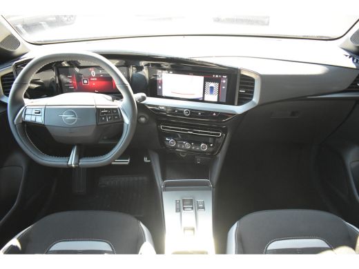 Opel Mokka GS | 18" Lichtmetalen velgen, Bi-Color | Achteruitrijcamera | Electronic Climate Control ActivLease financial lease