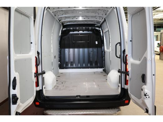 Opel Movano 2.3 Turbo 180PK L2H2 AUTOMAAT ActivLease financial lease