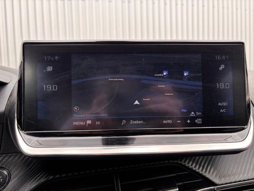 Peugeot 208 1.2 PureTech GT-Line 100PK | Navigatie | Sfeerverlichting | Camera | 17" LM Velgen | Apple Carpla... ActivLease financial lease