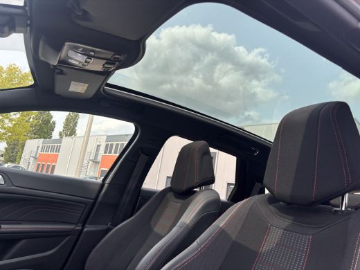 Peugeot 308 SW 1.2 PureTech GT-line 130PK | Panoramadak | Camera | Navigatie | Parkeersensoren | Keyless | Ap... ActivLease financial lease