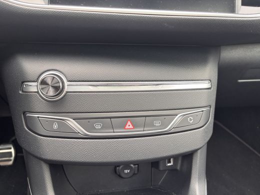 Peugeot 308 SW 1.2 PureTech GT-line 130PK | Panoramadak | Camera | Navigatie | Parkeersensoren | Keyless | Ap... ActivLease financial lease