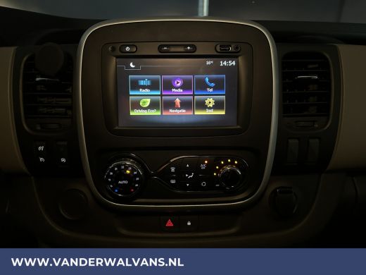 Renault Trafic 1.6 dCi 126pk L2H1 Euro6 Airco | Camera | Navigatie | Cruisecontrol Parkeersensoren ActivLease financial lease