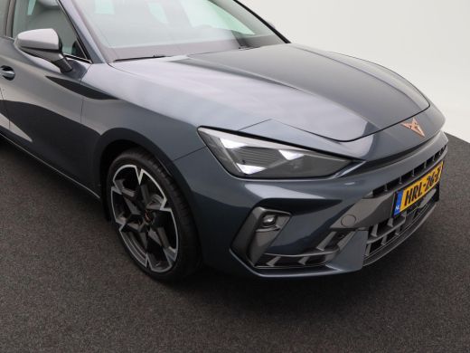 CUPRA Leon Sportstourer 1.5 TSi 272 Pk e-Hybrid VZ Performance | Full LED | Trekhaak | 19 Inch | Camera | Stoelverwarming... ActivLease financial lease