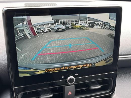 Toyota Yaris Cross 1.5 Hybrid 115 First Edition | Parkeersensoren | Stoel- + stuurverwarming | Navigatie | Carplay |... ActivLease financial lease