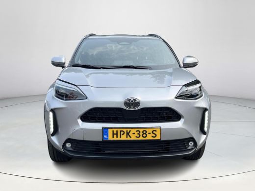 Toyota Yaris Cross 1.5 Hybrid 115 First Edition | Parkeersensoren | Stoel- + stuurverwarming | Navigatie | Carplay |... ActivLease financial lease