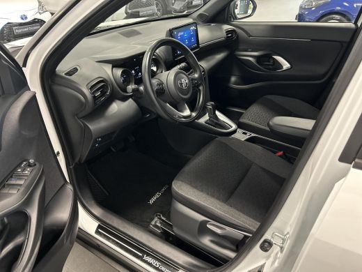 Toyota Yaris Cross 1.5 Hybrid Dynamic ActivLease financial lease