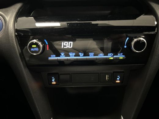 Toyota Yaris Cross 1.5 Hybrid Dynamic ActivLease financial lease