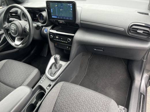 Toyota Yaris Cross 1.5 Hybrid Dynamic | Dode hoek waarschuwing | Parkeersensoren | Stoelverwarming | Navigatie | ActivLease financial lease