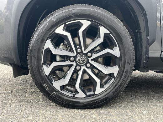 Toyota Yaris Cross 1.5 Hybrid Dynamic | Dode hoek waarschuwing | Parkeersensoren | Stoelverwarming | Navigatie | ActivLease financial lease