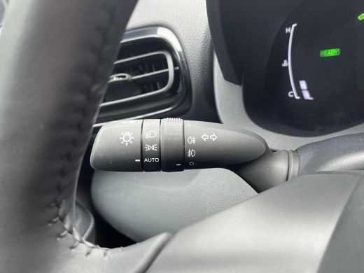 Toyota Yaris Cross 1.5 Hybrid Dynamic PLUS All-in prijs! | Stoel/stuurwielverwarming | Voorruitverwarming ActivLease financial lease