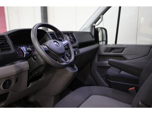 Volkswagen Crafter 2.0 TDI 4MOTION L3H3 (OUDE L2H2) LAADKLEP 750KG ActivLease financial lease