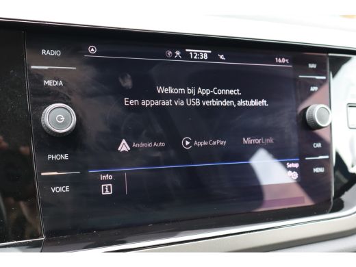Volkswagen Polo 1.0 TSI Comfortline | Airco | Buitenspiegels elektrisch verstel- en verwarmbaar | Start/stop systeem ActivLease financial lease