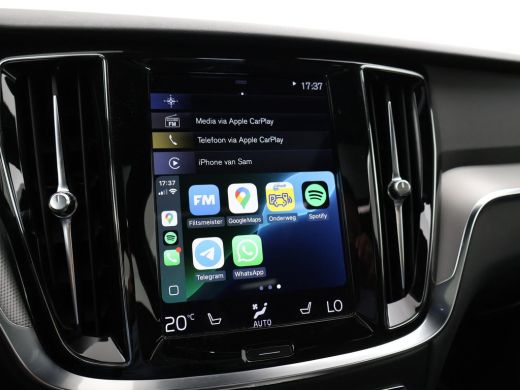 Volvo  V60 2.0 T4 190 PK R-DESIGN + PANORAMADAK | WEGKL. TREKHAAK | STUURVERW. | ADAPTIVE CRUISE CONTROL ActivLease financial lease