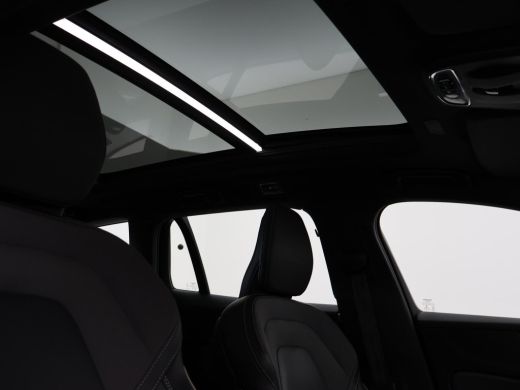 Volvo  V60 2.0 T4 190 PK R-DESIGN + PANORAMADAK | WEGKL. TREKHAAK | STUURVERW. | ADAPTIVE CRUISE CONTROL ActivLease financial lease