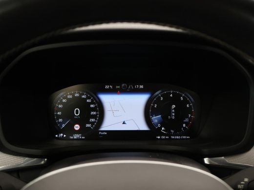 Volvo  V60 2.0 T4 190 PK R-DESIGN + PANORAMADAK | WEGKL. TREKHAAK | STUURVERW. | ADAPTIVE CRUISE CONTROL ActivLease financial lease