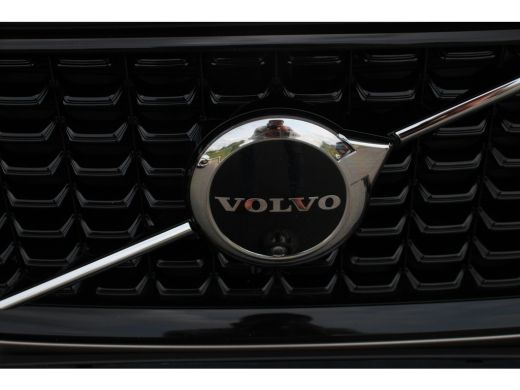 Volvo  XC60 T6 AWD Plus Dark | Adaptive Cruise | Panoramadak | 360° Camera | Memory | Trekhaak | BLIS ActivLease financial lease