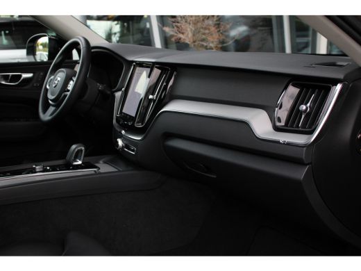 Volvo  XC60 T6 AWD Plus Dark | Adaptive Cruise | Panoramadak | 360° Camera | Memory | Trekhaak | BLIS ActivLease financial lease