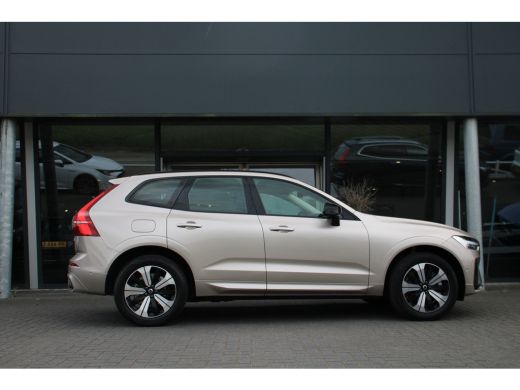 Volvo  XC60 T6 AWD Plus Dark | Adaptive Cruise | Panoramadak | 360° Camera | Memory | Trekhaak | BLIS ActivLease financial lease