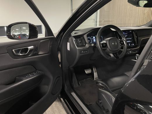 Volvo  XC60 T6 AWD Recharge R-Design | 360° Camera | Harman Kardon | Adaptieve Cruise Control | Stoelverwarmi... ActivLease financial lease