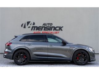 Audi e-tron 55 S-line Quattro / Luchtvering/ Standkachel/ Cruise Control/ Panoramadak/ 300kW (408PK)