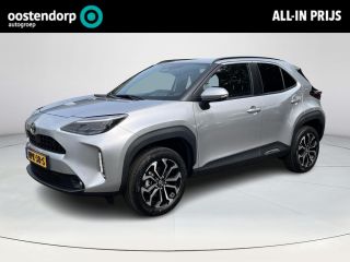 Toyota Yaris Cross 1.5 Hybrid 115 First Edition | Parkeersensoren | Stoel- + stuurverwarming | Navigatie | Carplay |...