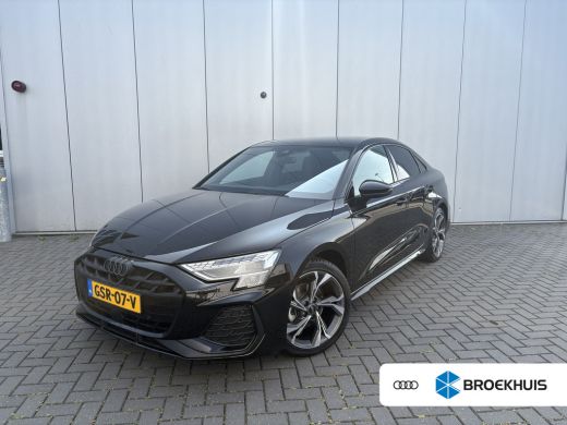 Audi A3 Limousine 30 TFSI S edition Adaptive Cruise control | Sportstoelen | Optiekpakket zwart | Hill Ho... Audi A3 Limousine 30 TFSI S edition Adaptive Cruise control | Sportstoelen | Optiekpakket zwart | Hill Ho...