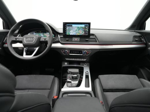 Audi Q5 50 TFSI e 299 pk S edition Panodak, B&O, Luchtvering, Camera, Stoelverwarming 115 ActivLease financial lease