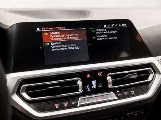 BMW 3 Serie 320i M Sport 184Pk Automaat (APPLE CARPLAY, M PAKKET, GROOT NAVI, SFEERVERLICHTING, LEDER/ACANTAR... ActivLease financial lease