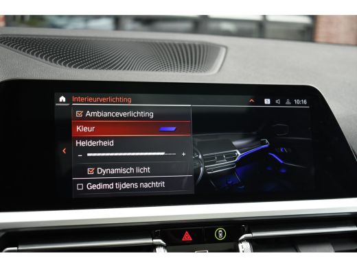 BMW 3 Serie Touring 330e M-Sport Pano Trekhaak Harman/K 19inch Camera ActivLease financial lease