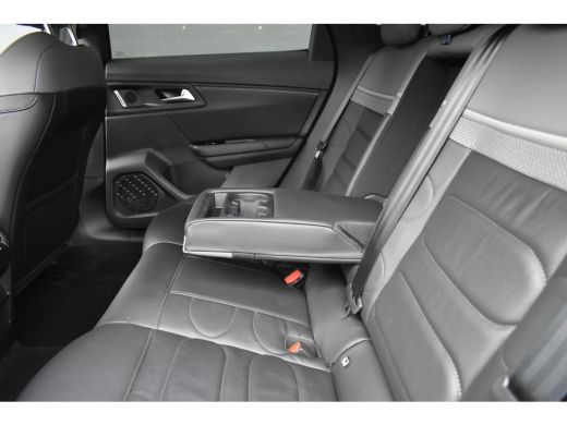 Citroën C5 X 1.2 PureTech Business Plus 130pk Automaat | Vol-Leder | Achteruitrijcamera | Navigatie | HeadUp-D... ActivLease financial lease