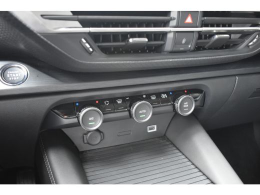 Citroën C5 X 1.2 PureTech Business Plus 130pk Automaat | Vol-Leder | Achteruitrijcamera | Navigatie | HeadUp-D... ActivLease financial lease
