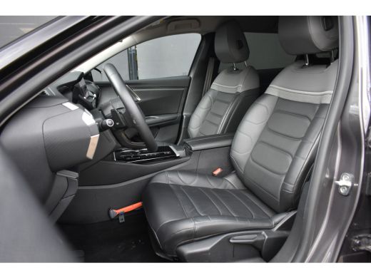 Citroën C5 X 1.2 PureTech Business Plus 130pk Automaat | Vol-Leder | Achteruitrijcamera | Navigatie | HeadUp-D... ActivLease financial lease