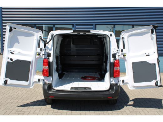 Citroën ë-Jumpy L2 50 kWh DEMO VOORDEEL!!! | 4.9% FINANCIAL LEASE ActivLease financial lease