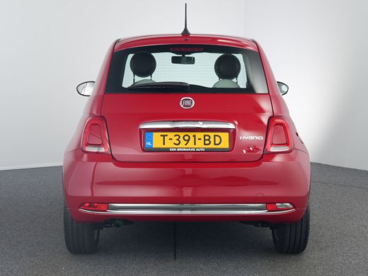 Fiat 500 1.0 Hybrid Dolcevita | Airco | Cruise control | Lichtmetalen velgen 15" ActivLease financial lease
